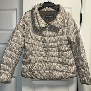 Eddie Bauer Goose Down Puffer Jacket Women’s Beige and Grey Lace Pattern (Large)